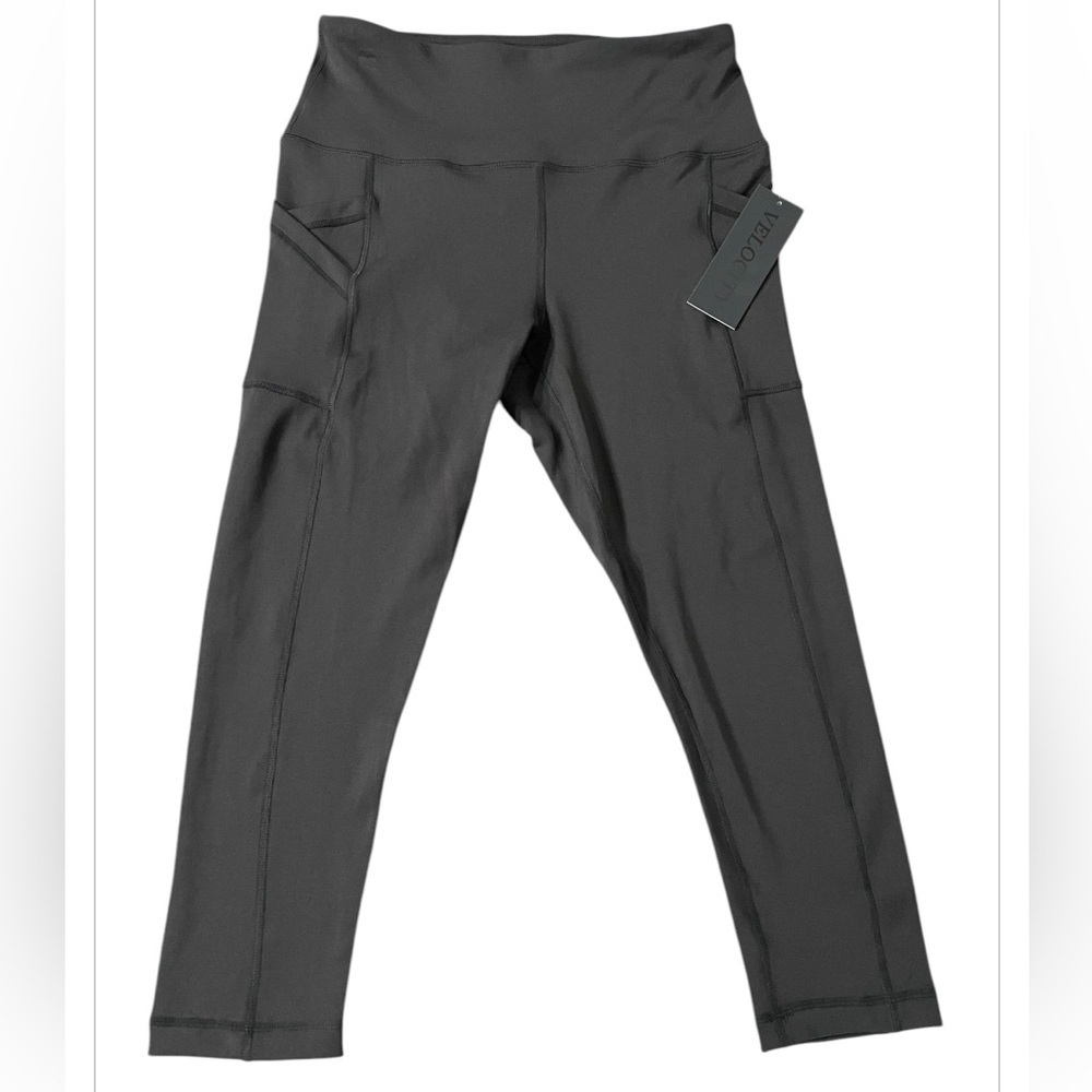 Velocity Women Black Leggings NWT Size Large